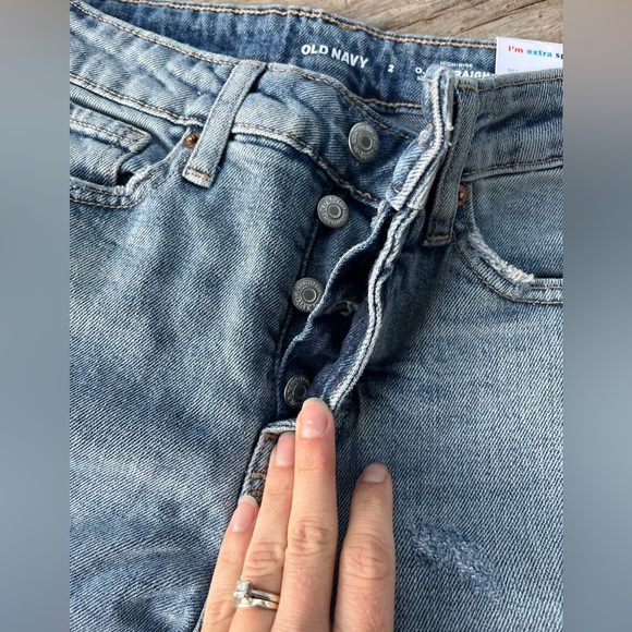 NEW! Old Navy Straight-Leg Jeans High-Rise Button-Up Distressed Ripped Sz 2 Crop - Picture 2 of 13